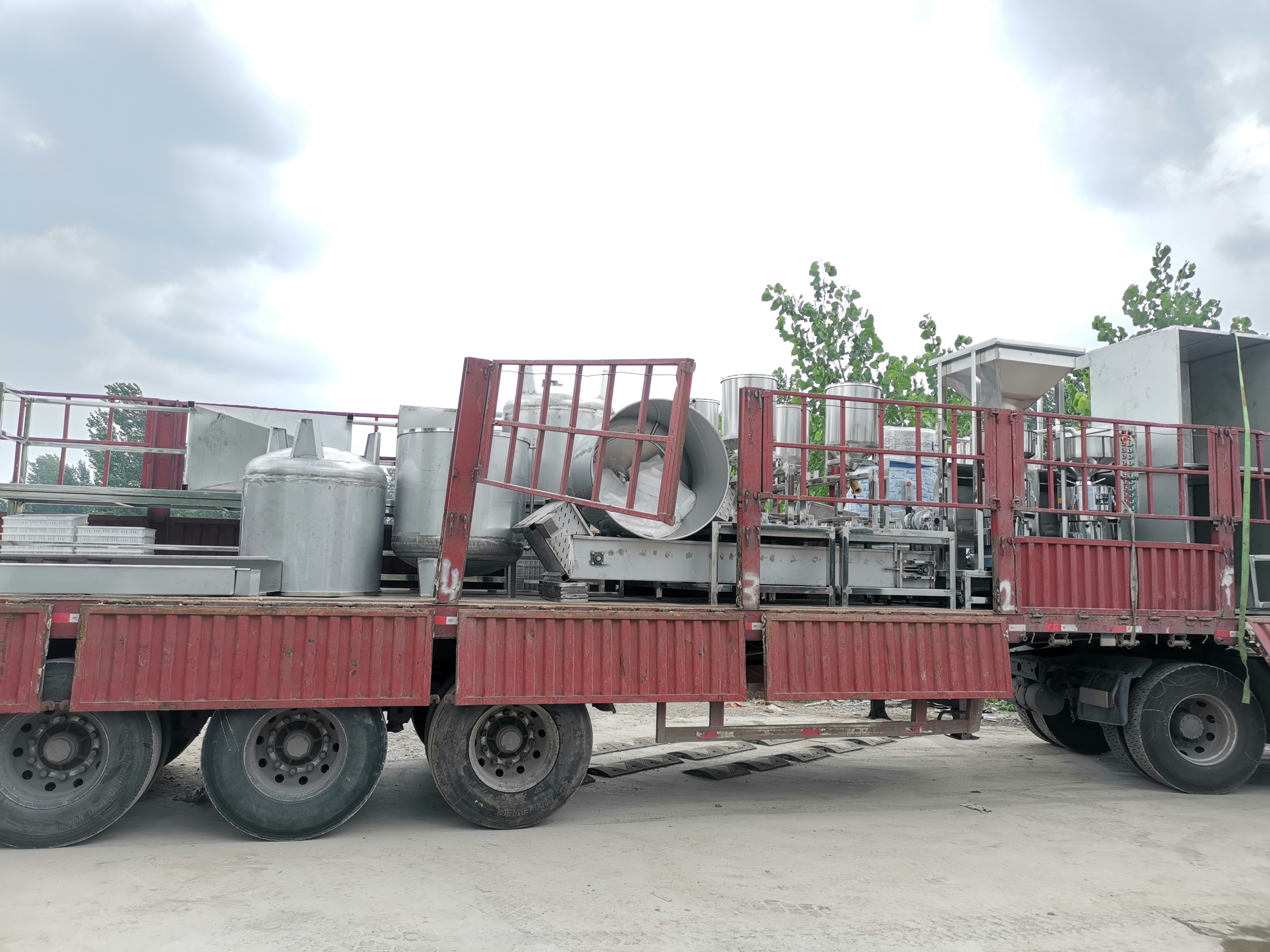 山西長(zhǎng)治豆制品設(shè)備發(fā)貨現(xiàn)場(chǎng)